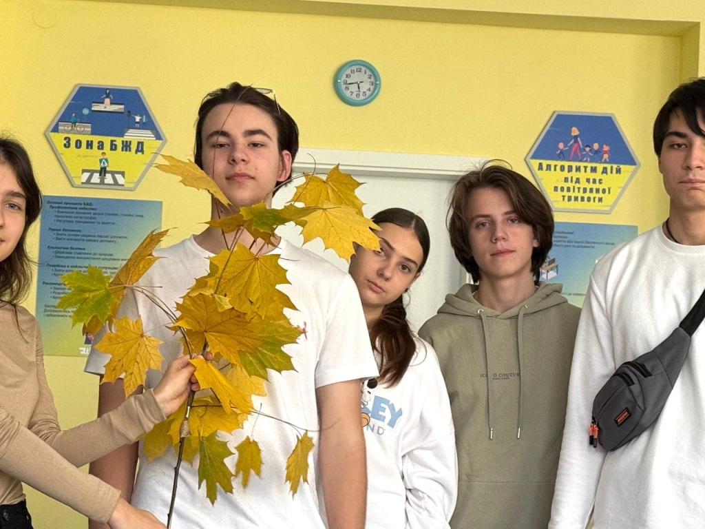 -5251310407081725309_121